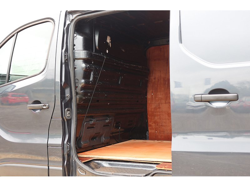 Used Renault Trafic 2022 for sale - 77902525: Photo 16