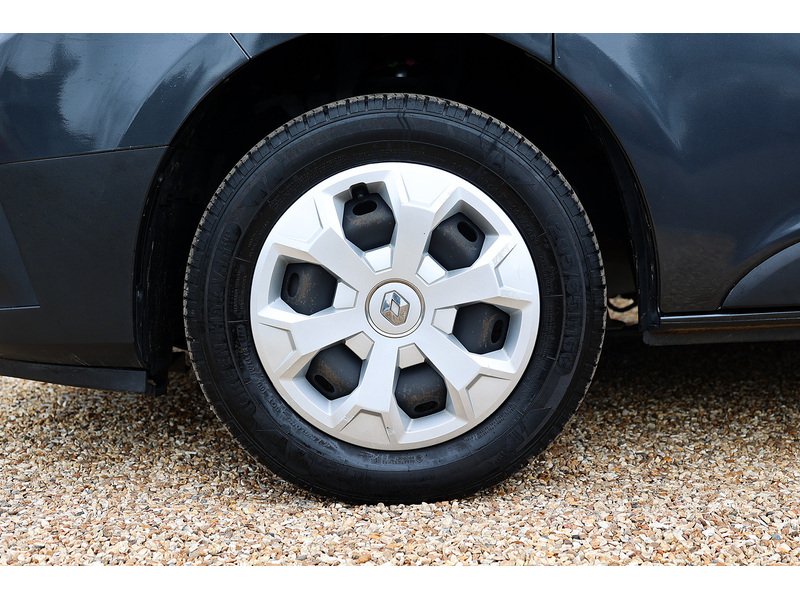 Used Renault Trafic 2022 for sale - 77902525: Photo 37