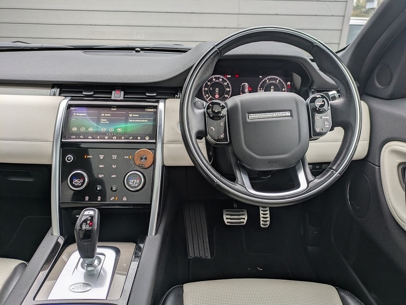 Used Land Rover Discovery Sport 2020 for sale - 77020499: Photo 2