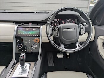 Used Land Rover Discovery Sport 2020 for sale - 77020499: Photo