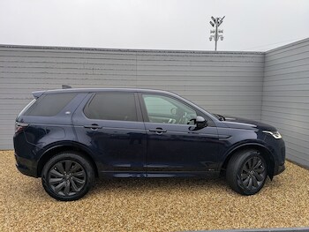 Used Land Rover Discovery Sport 2020 for sale - 77020499: Photo