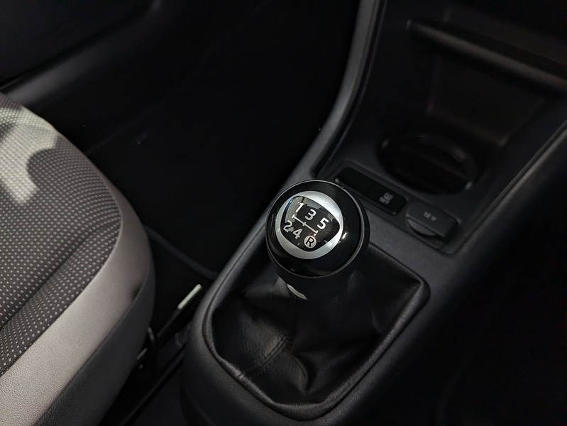 Used Volkswagen up! 2016 for sale - 76383124: Photo 12