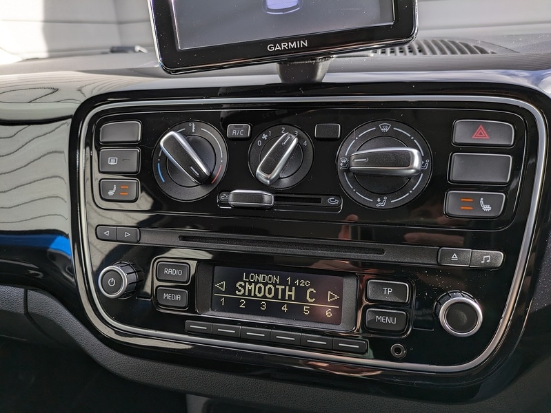 Used Volkswagen up! 2016 for sale - 76383124: Photo 13