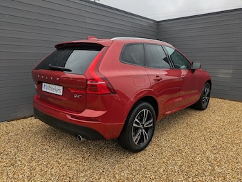 Used Volvo XC60 2018 for sale - 76163656: Photo 3
