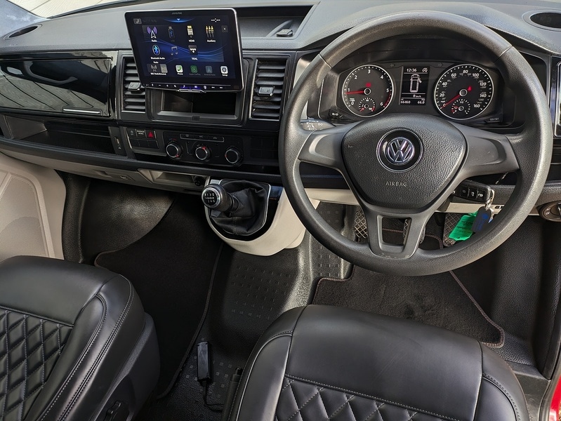 Used Volkswagen Transporter 2019 for sale - 76694292: Photo 2