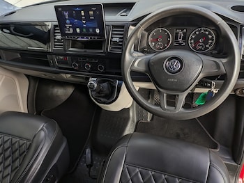 Used Volkswagen Transporter 2019 for sale - 76694292: Photo