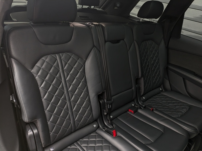 Used Audi Q7 2020 for sale - 77605228: Photo 32