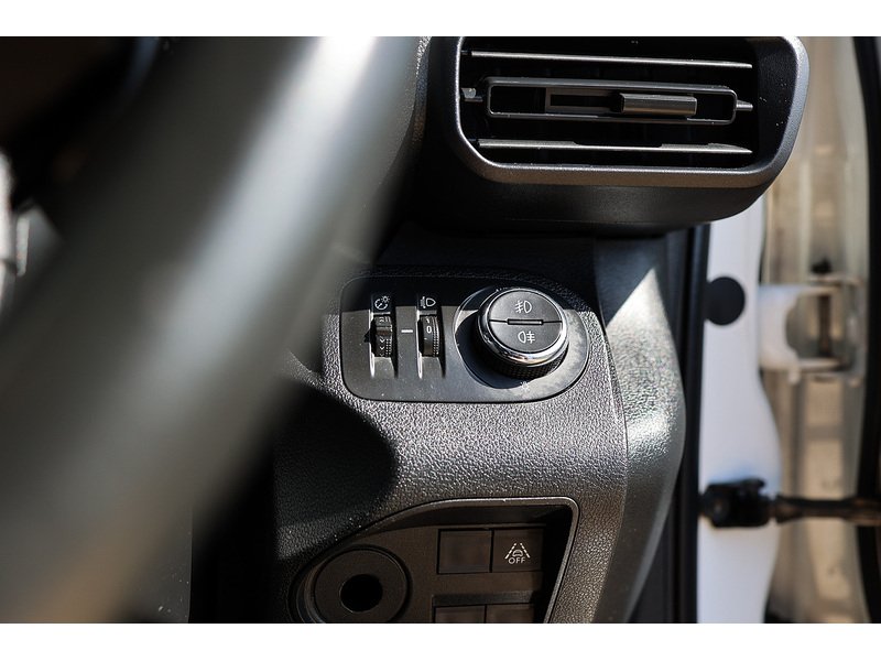 Used Vauxhall Combo 2019 for sale - 78150642: Photo 30