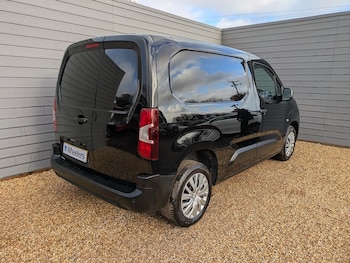 Used Peugeot Partner 2020 for sale - 76720048: Photo