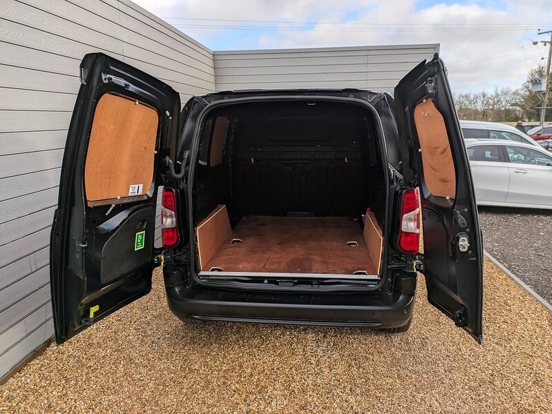 Used Peugeot Partner 2020 for sale - 76720048: Photo 8