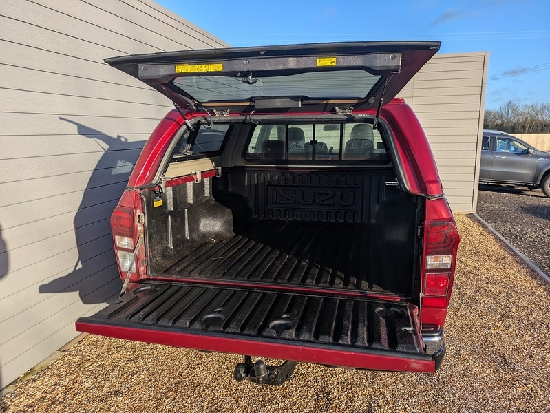 Used Isuzu D-Max 2018 for sale - 77007739: Photo 8