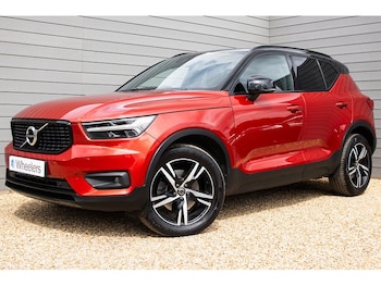 Used Volvo XC40 2018 for sale - 79530942: Photo