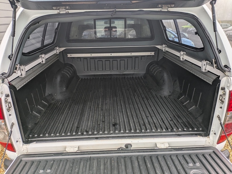 Used Nissan Navara 2017 for sale - 77324496: Photo 12