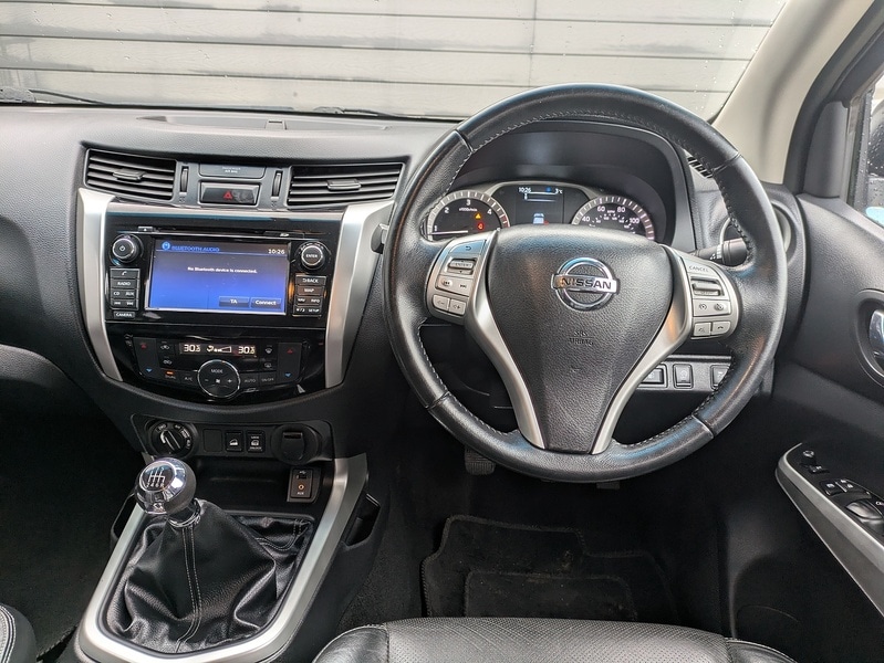 Used Nissan Navara 2017 for sale - 77324496: Photo 2