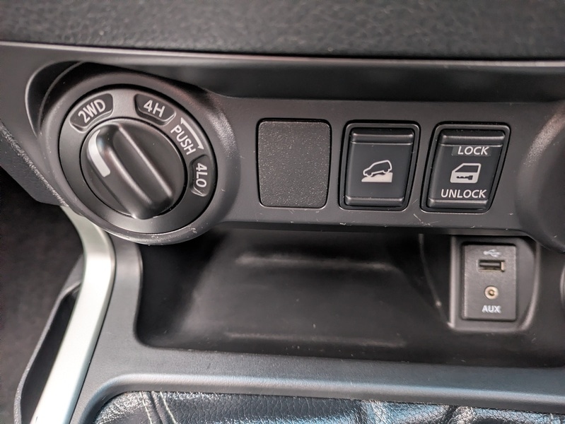 Used Nissan Navara 2017 for sale - 77324496: Photo 22