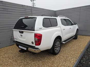 Used Nissan Navara 2017 for sale - 77324496: Photo