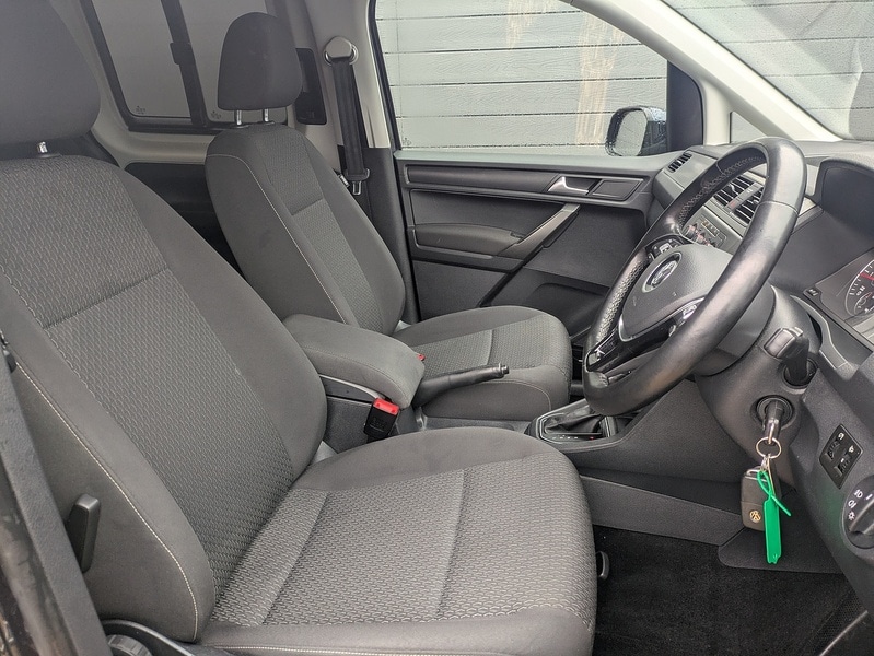 Used Volkswagen Caddy Maxi Life 2019 for sale - 77447053: Photo 28