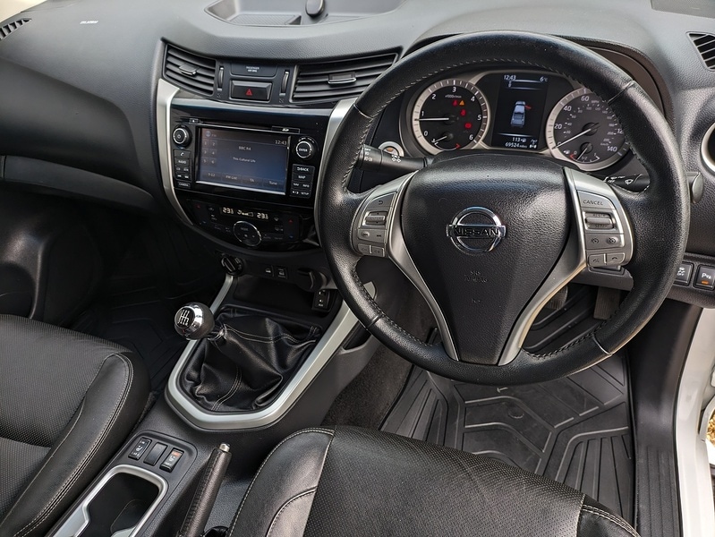 Used Nissan Navara 2017 for sale - 76413297: Photo 11