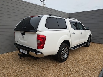 Used Nissan Navara 2017 for sale - 76413297: Photo