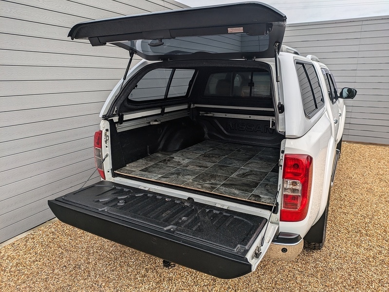 Used Nissan Navara 2017 for sale - 76413297: Photo 8