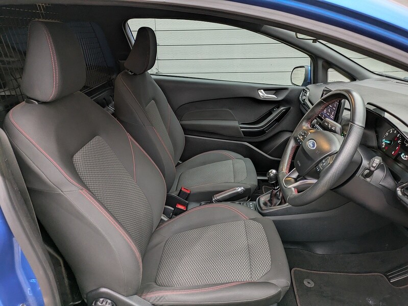 Used Ford Fiesta Van 2020 for sale - 77404573: Photo 19