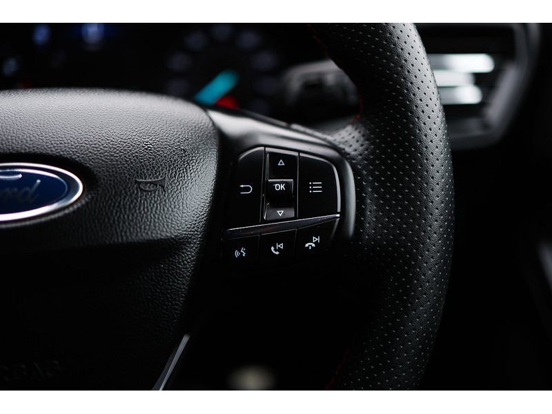 Used Ford Focus 2020 for sale - 78016642: Photo 31