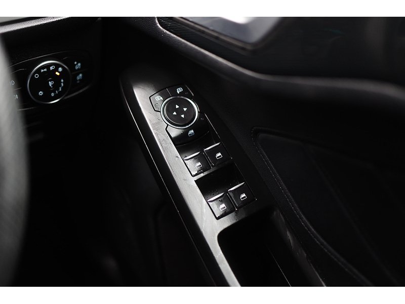 Used Ford Focus 2020 for sale - 78016642: Photo 33