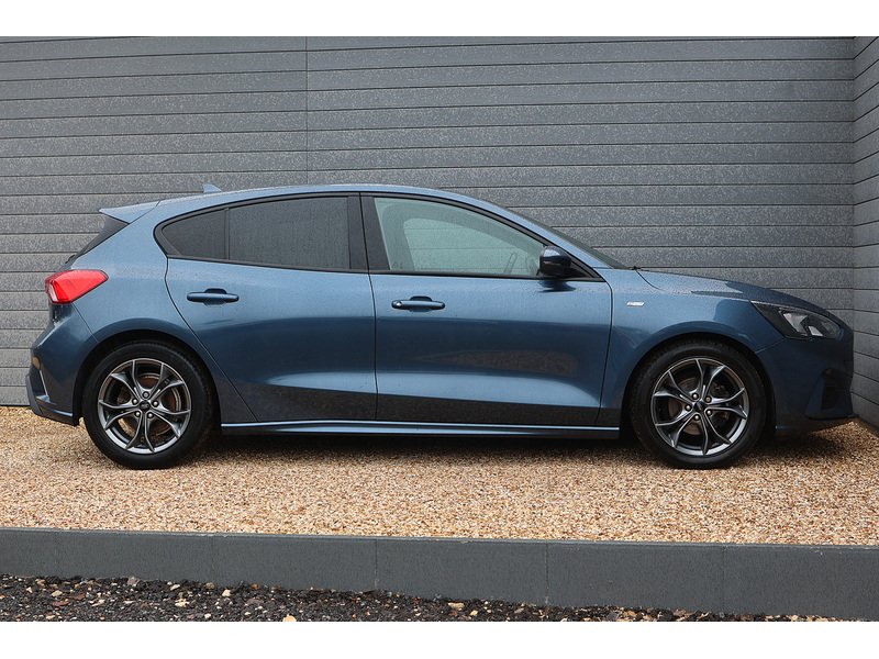 Used Ford Focus 2020 for sale - 78016642: Photo 8