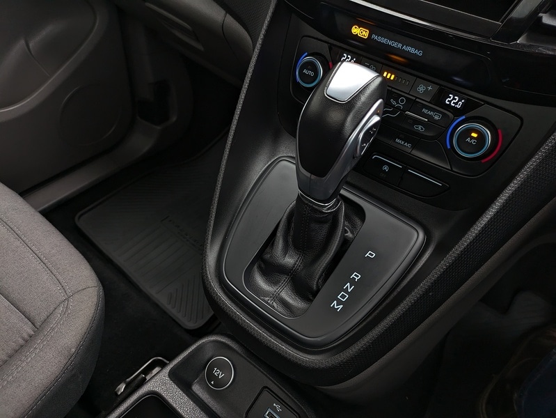 Used Ford Grand Tourneo Connect 2018 for sale - 75970322: Photo 15