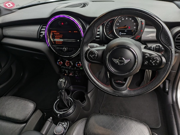 Used MINI Hatch 2017 for sale - 76320175: Photo 12