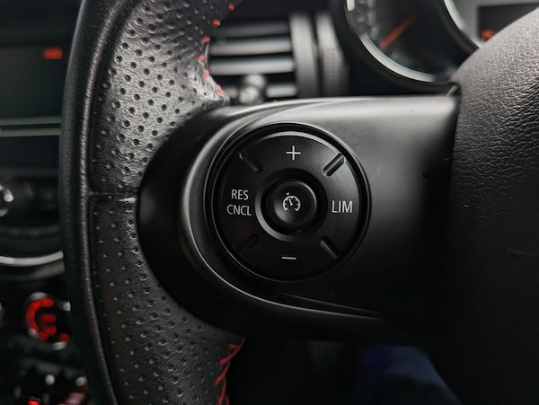 Used MINI Hatch 2017 for sale - 76320175: Photo 19
