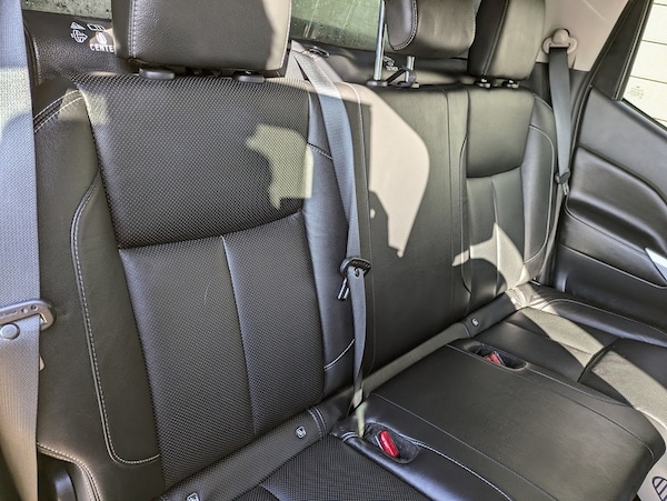 Used Nissan Navara 2021 for sale - 76330405: Photo 21