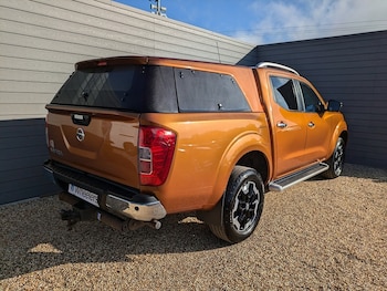 Used Nissan Navara 2021 for sale - 76330405: Photo