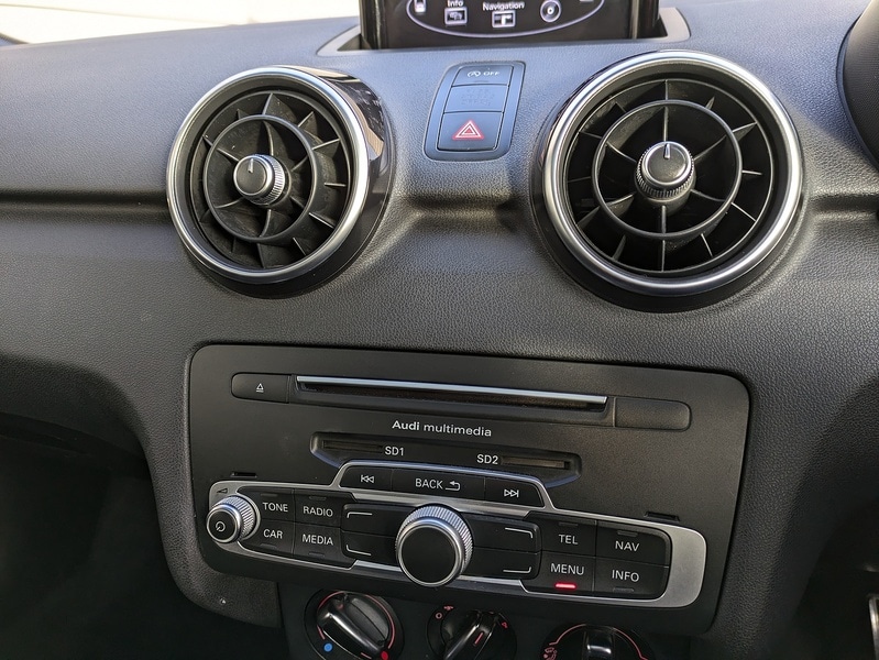 Used Audi A1 2015 for sale - 76962854: Photo 16