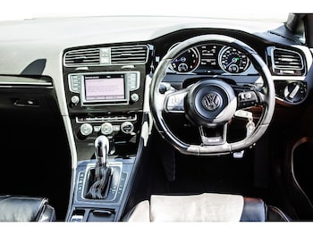 Used Volkswagen Golf 2015 for sale - 79462676: Photo
