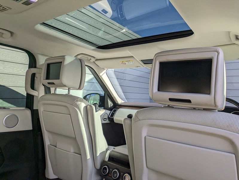 Used Land Rover Discovery 2017 for sale - 76392259: Photo 11