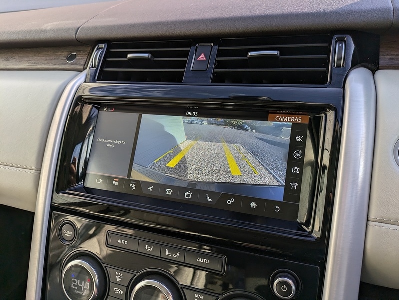 Used Land Rover Discovery 2017 for sale - 76392259: Photo 17