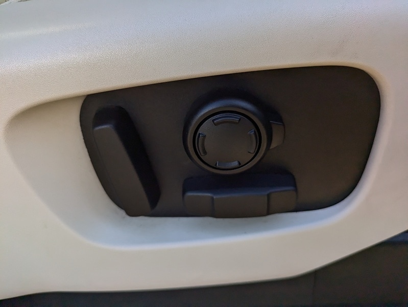 Used Land Rover Discovery 2017 for sale - 76392259: Photo 24