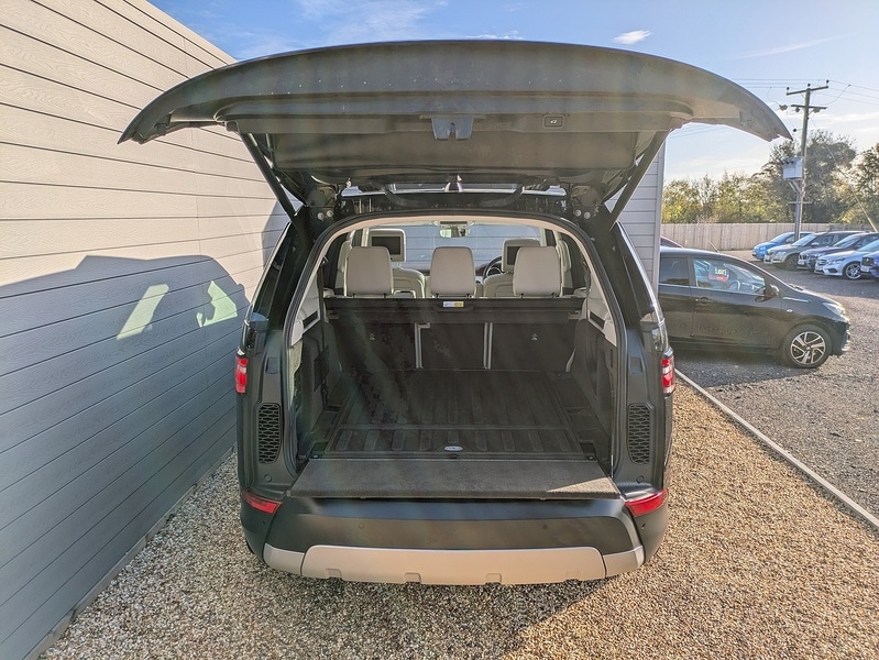 Used Land Rover Discovery 2017 for sale - 76392259: Photo 9