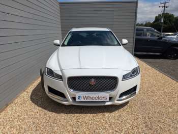 Used Jaguar XF 2018 for sale - 75407324: Photo