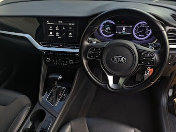 Used Kia Niro 2019 for sale - 76831684: Photo