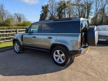 Used Land Rover Defender 110 2021 for sale - 74314999: Photo