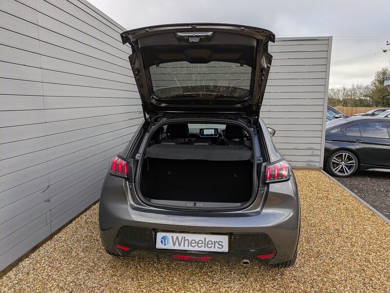 Used Peugeot 208 2022 for sale - 76566264: Photo 8