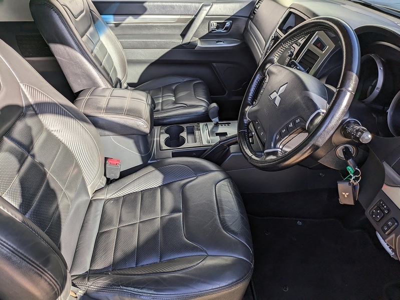 Used Mitsubishi Shogun 2017 for sale - 76102086: Photo 10
