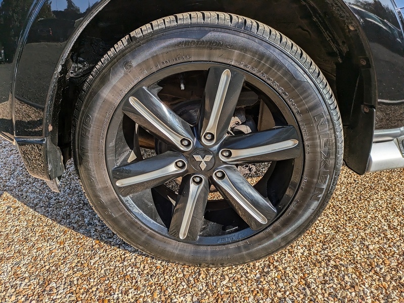 Used Mitsubishi Shogun 2017 for sale - 76102086: Photo 9