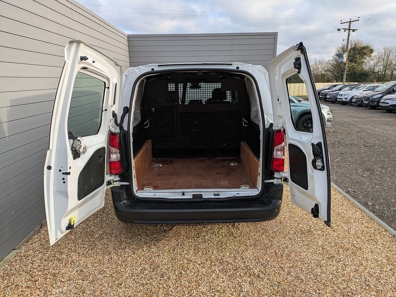 Used Peugeot Partner 2022 for sale - 77046211: Photo 8