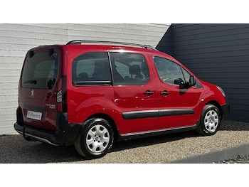 Used Peugeot Partner Tepee 2018 for sale - 79526428: Photo