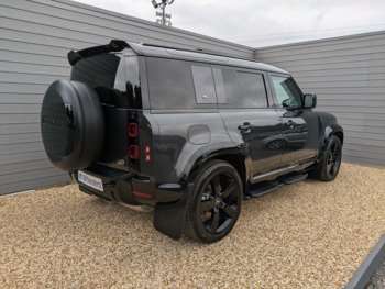 Used Land Rover Defender 110 2023 for sale - 75347844: Photo