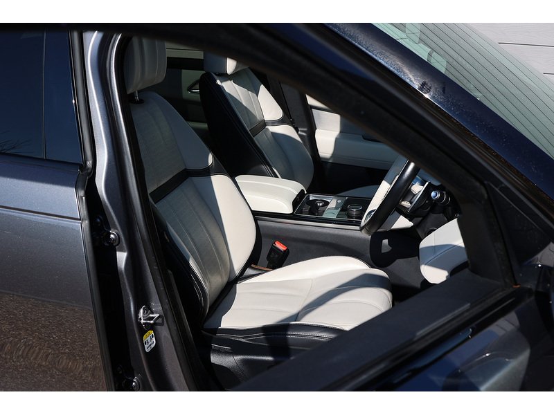 Used Land Rover Range Rover Velar 2018 for sale - 77947037: Photo 18