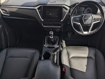 Used Isuzu D-Max 2022 for sale - 75823500: Photo